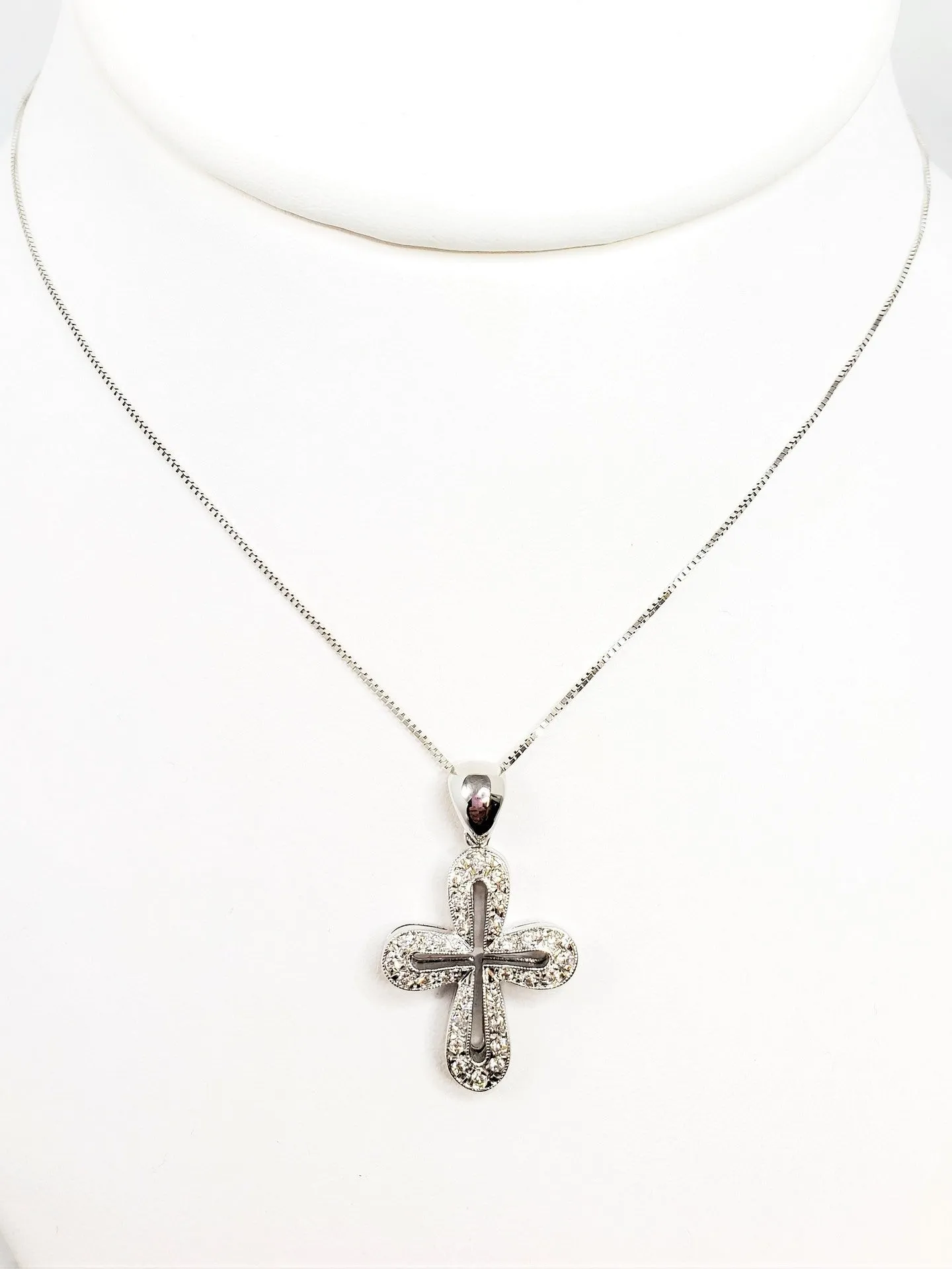 14Kt White Gold Diamond Cross Pendant