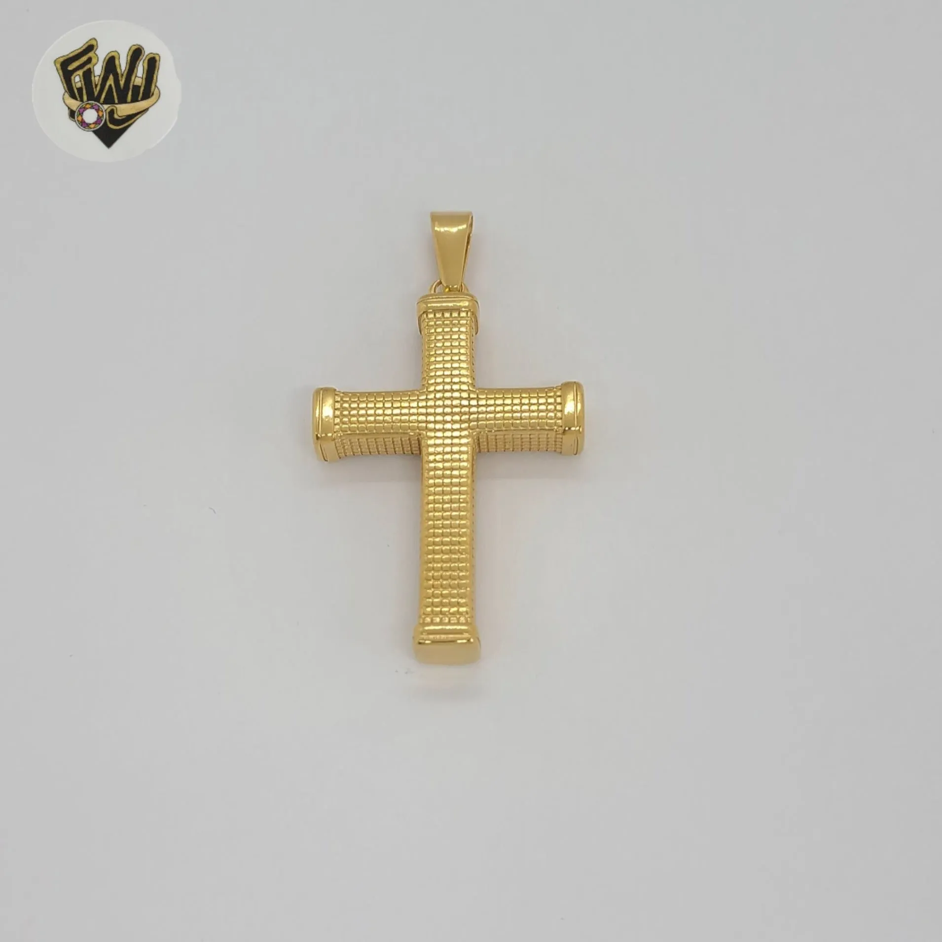 (4-2360) Stainless Steel - Cross Pendants.