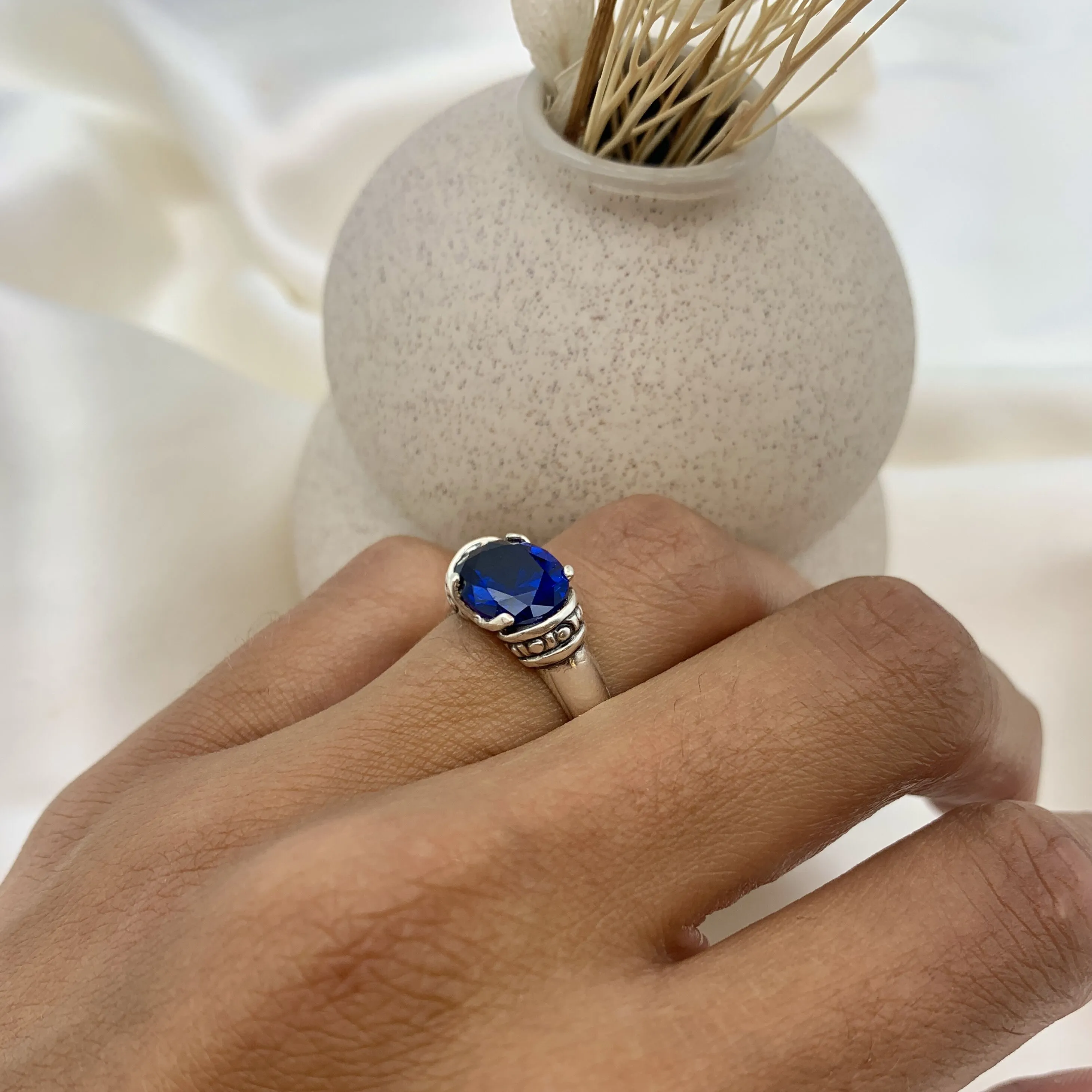 Blue Sapphire Ring - Boho Solitaire Ring - Blue Vintage Ring