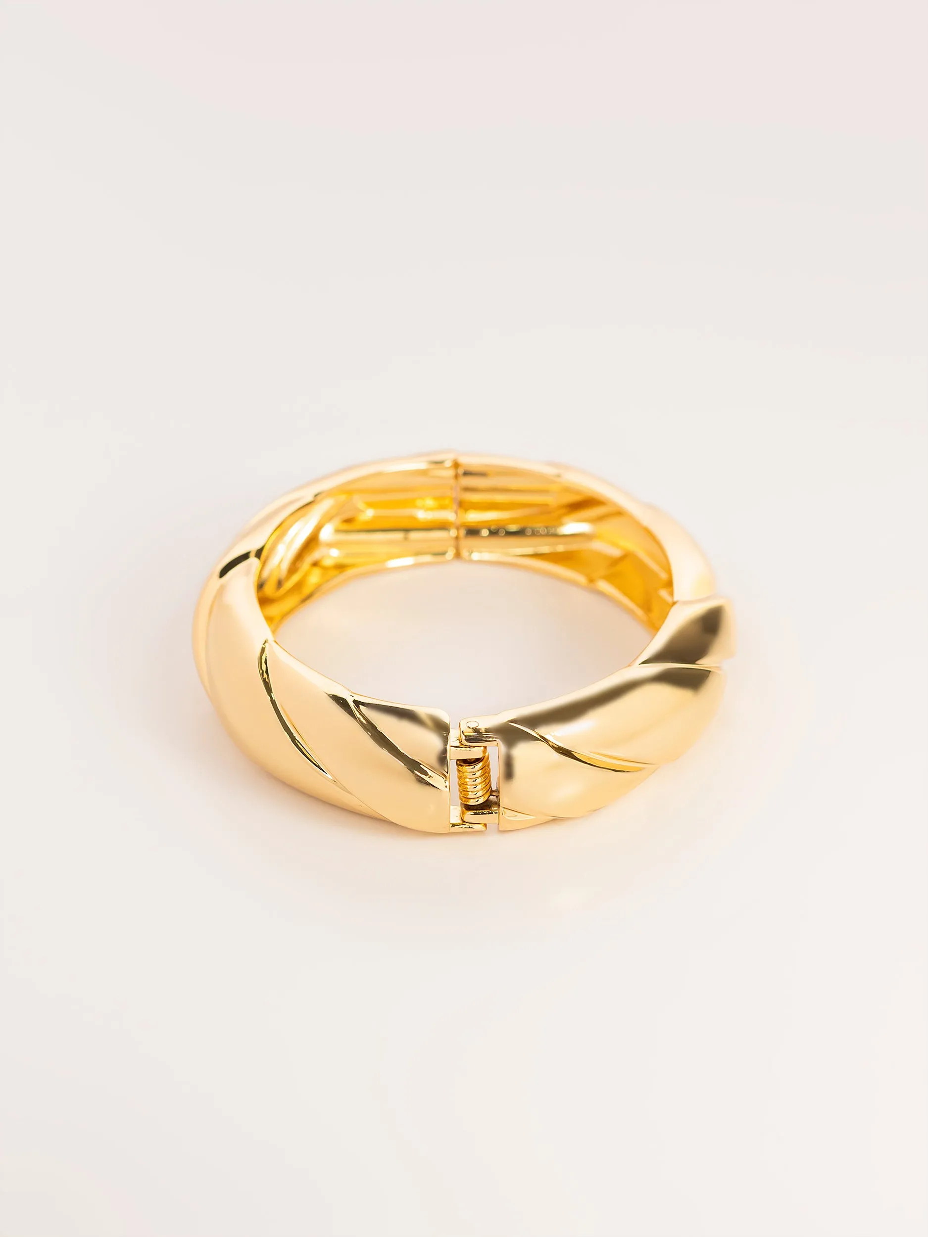 Classic Gold Bracelet