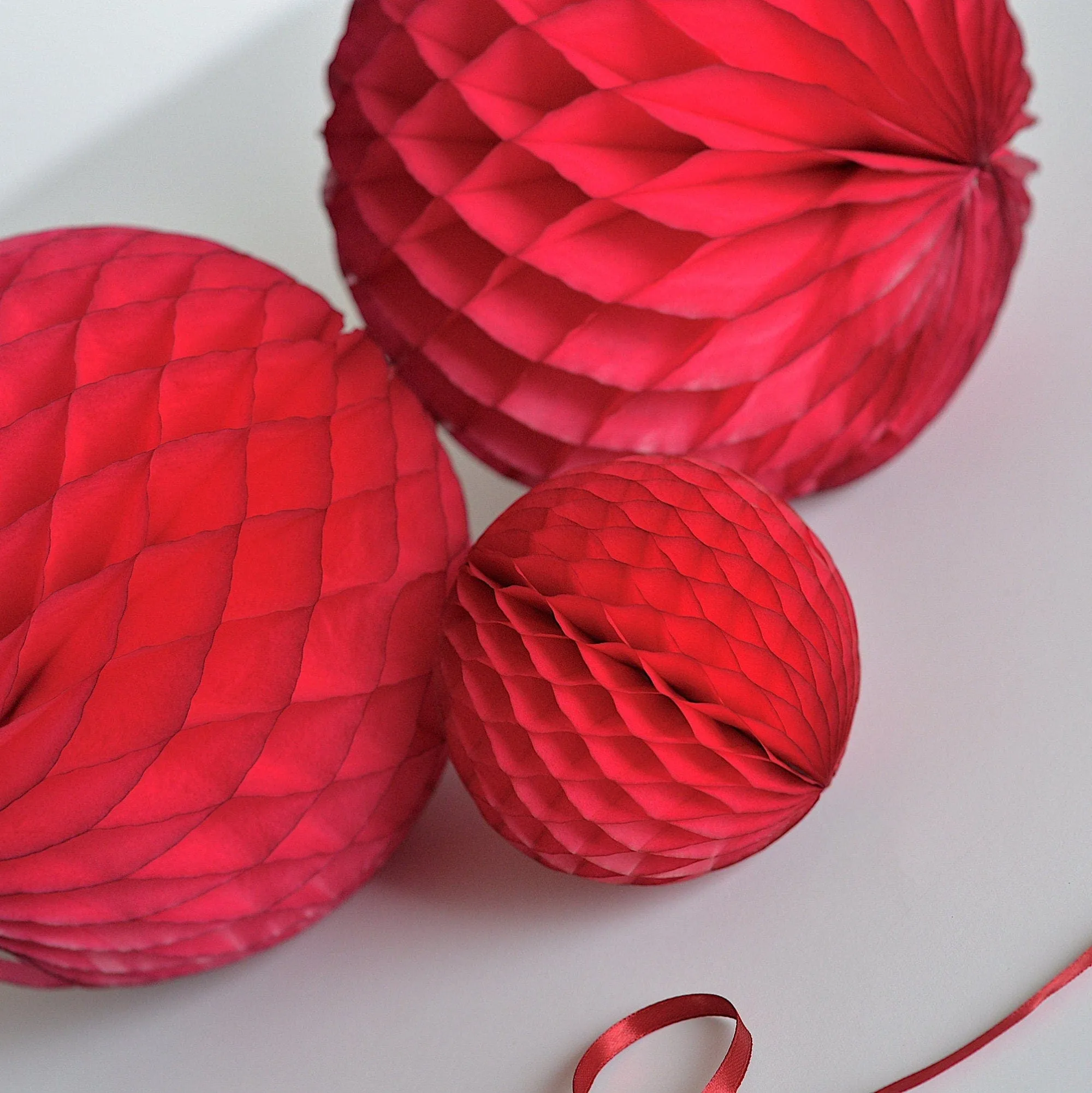 Cranberry paper honeycomb ball  - party decoration -  Christmas decorations