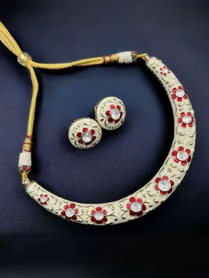 Jadau Kundan Hasli Necklace Set