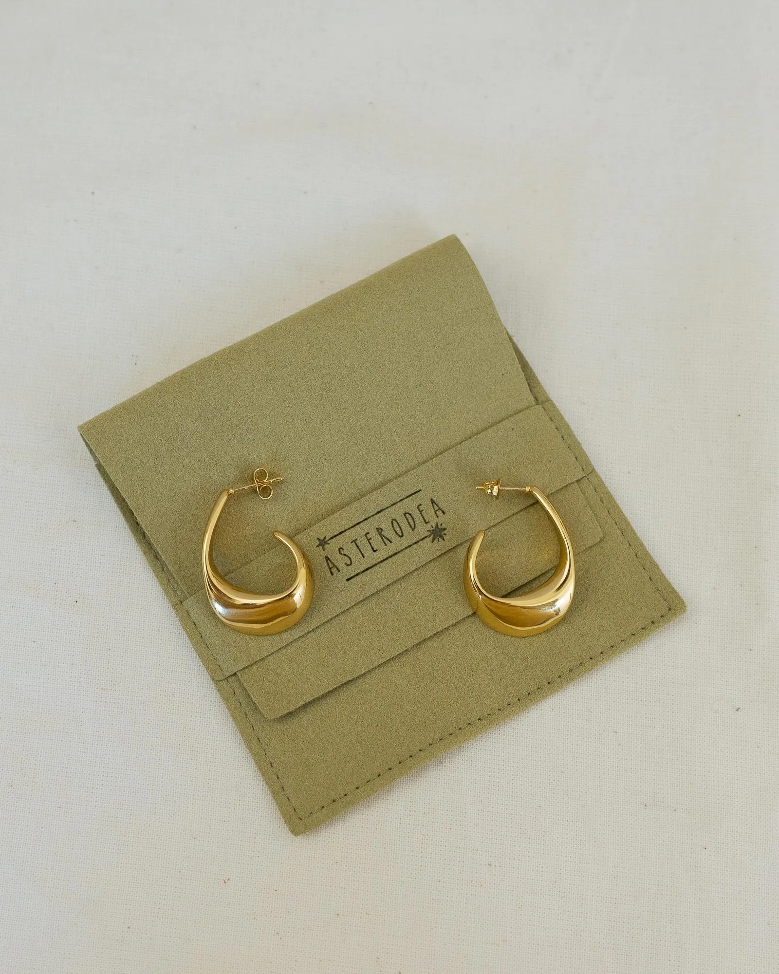 Large Gold Wave Hoops