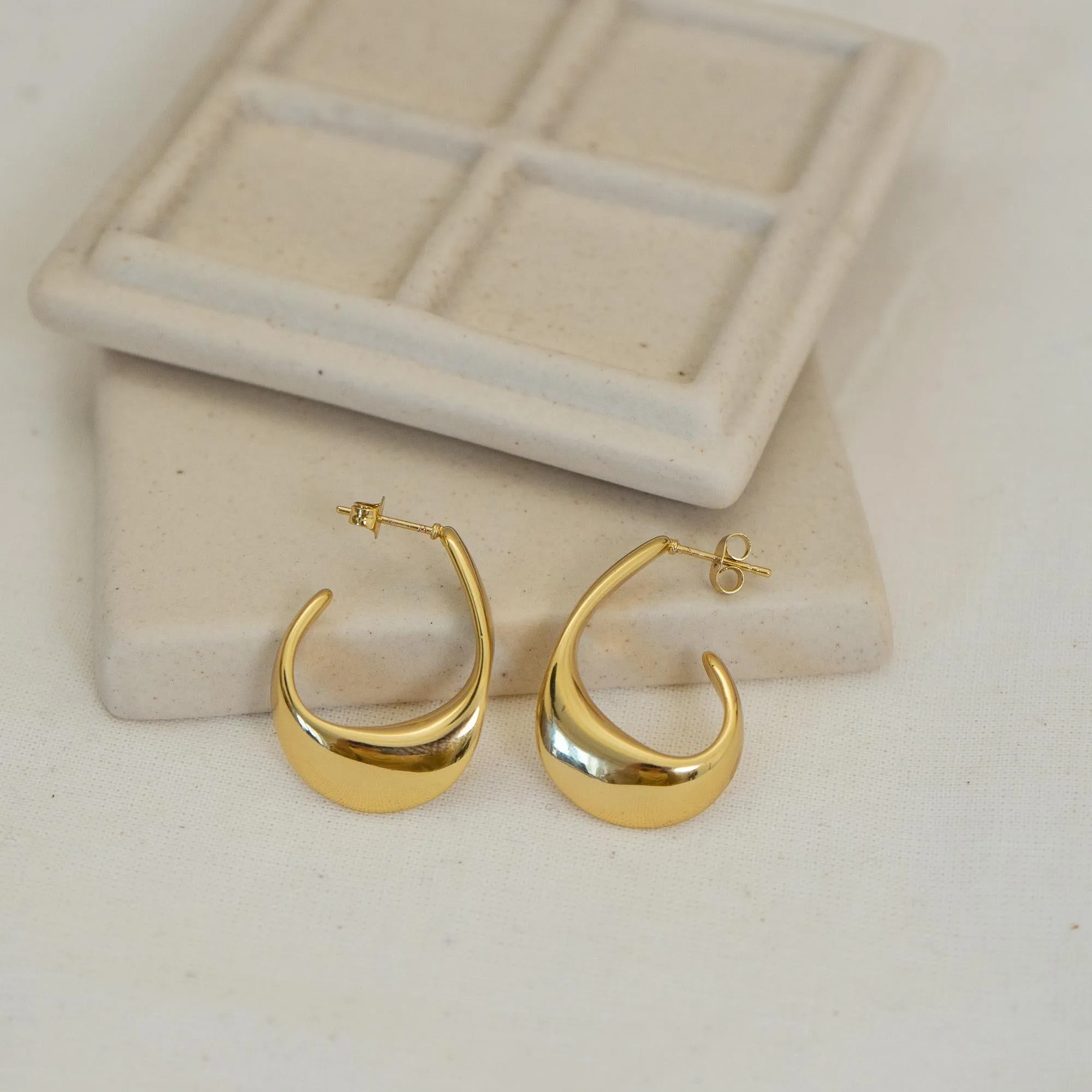 Large Gold Wave Hoops