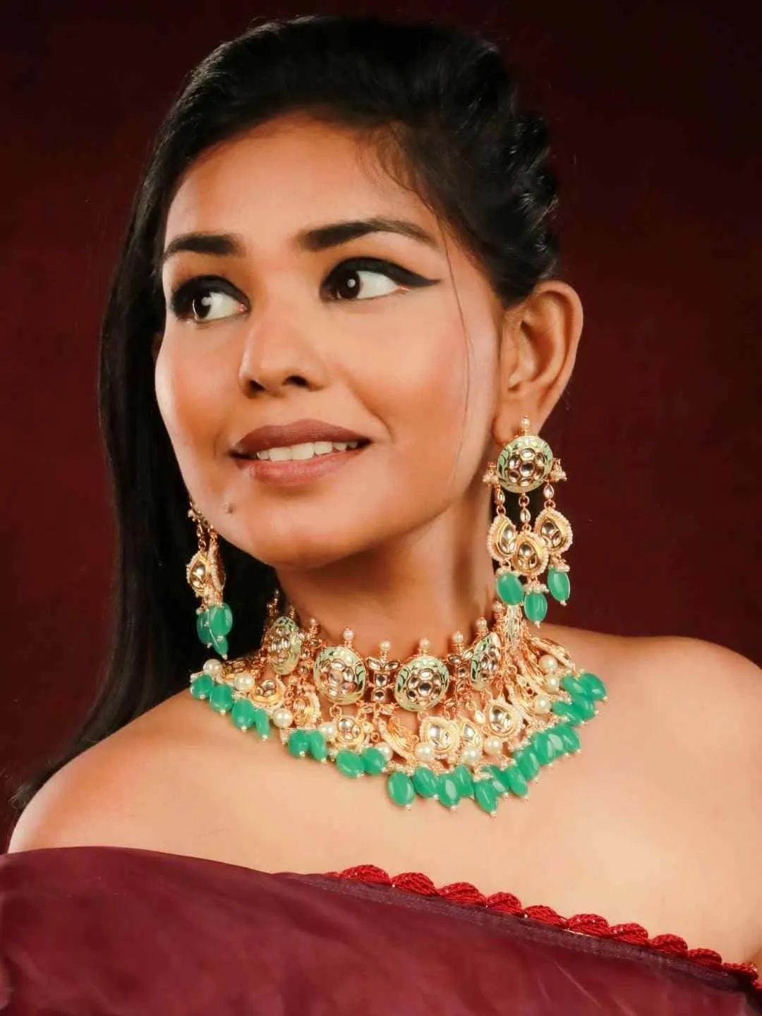 Meena Round Jadau Choker Necklace Set