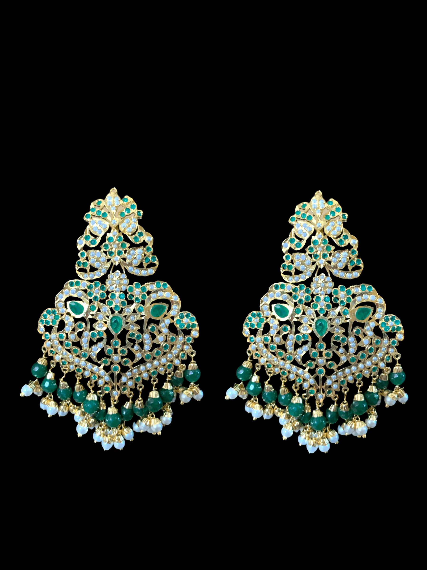 NS73 Neeli jadau pearl necklace with earrings tika in emerald(SHIPS IN 4 WEEKS )