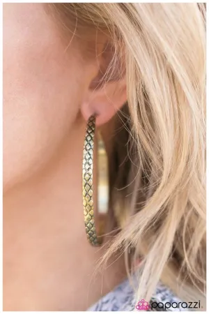 Paparazzi Earring ~ Give Me The Scoop - Brass