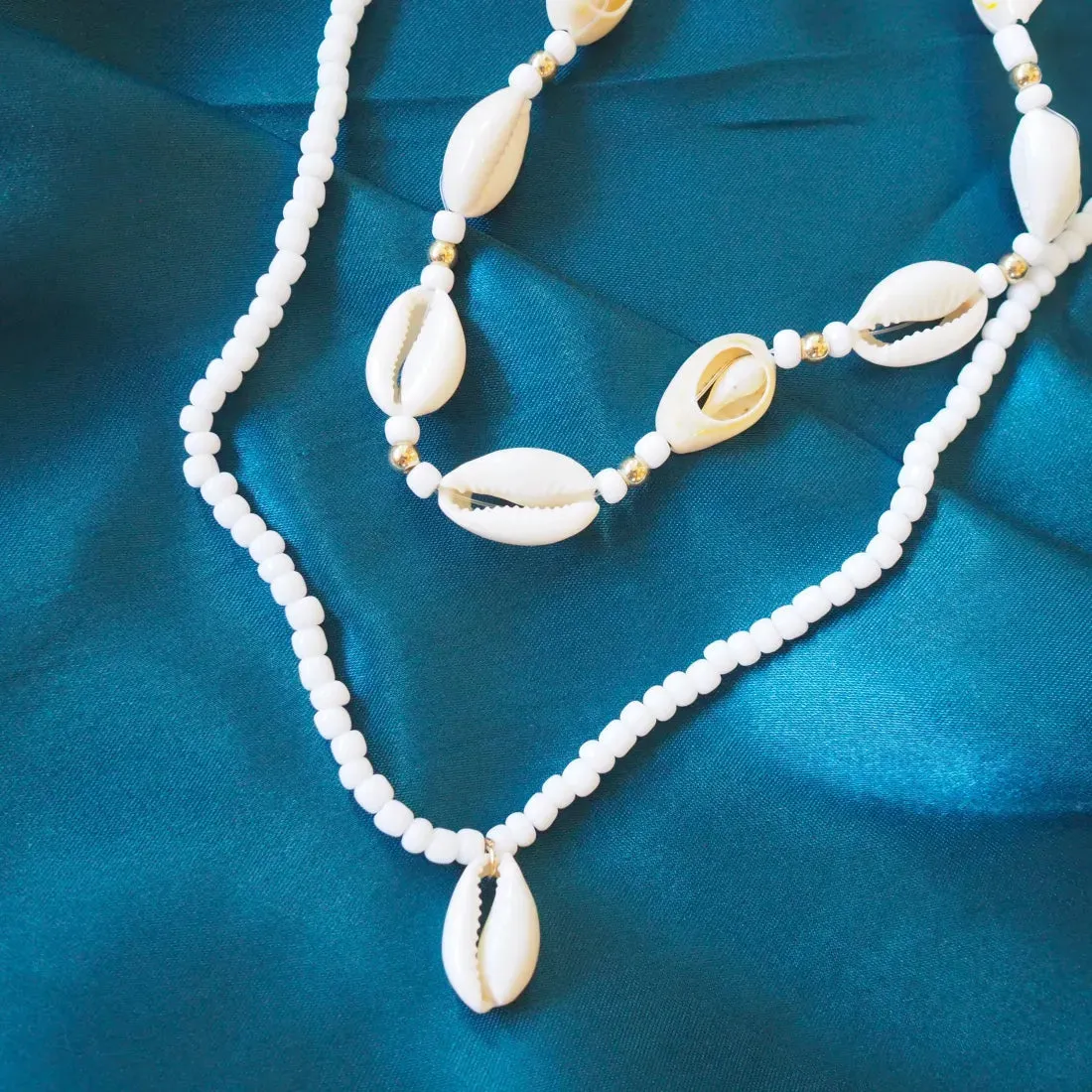 Po'olenalena Layered Seashell Necklace